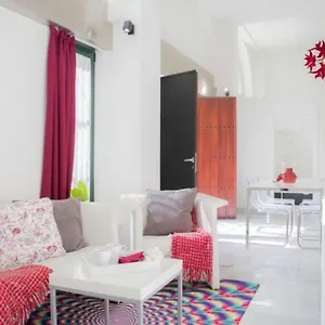  Apartment Apartamento A Estrenar Frente A La Plaza De Espana Spain
