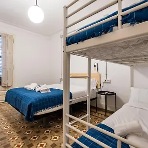 Appartamento B42 - Modernist For Large Groups In Eixample, Barcellona