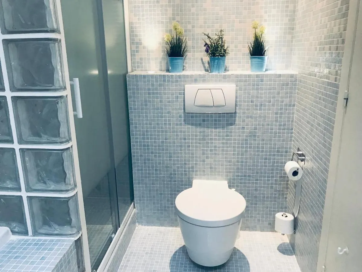 Enric Granados 17 Apartment Barcelona
